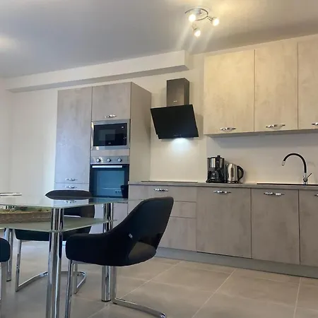 Diana Apartmán *